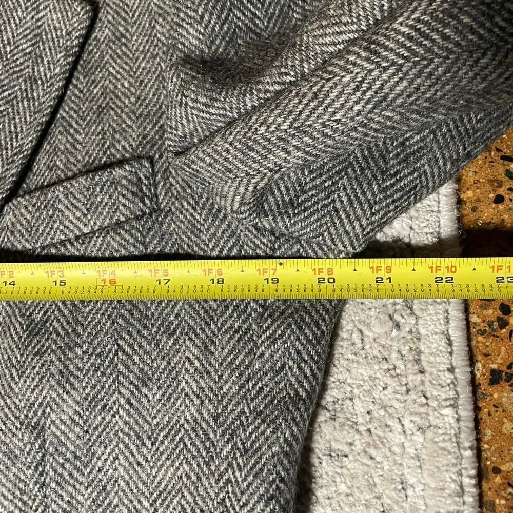 Vintage John Peel Ltd. Classic Tweed Wool Gray Men's Sports Coat (Size: 40R)